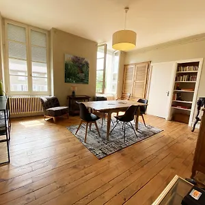  Appartement Chez Catherine 1 A 6 Personnes Calme Et Chaleureux En Centre France